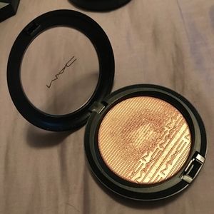 Mac Beaming Blush